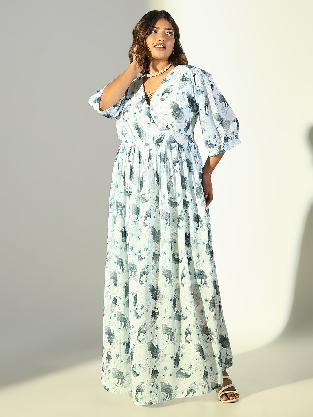 Women's Blue Floral Printed Georgette Fit & Flare Maxi Dress