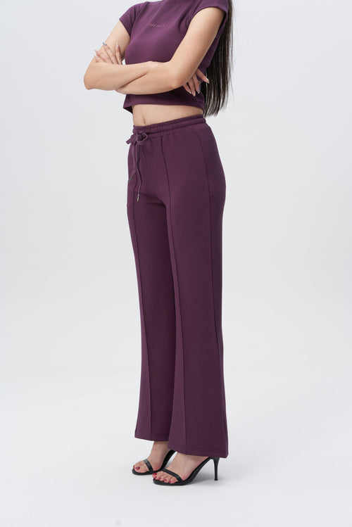 CloudSoft Flex Crop Top & Joggers