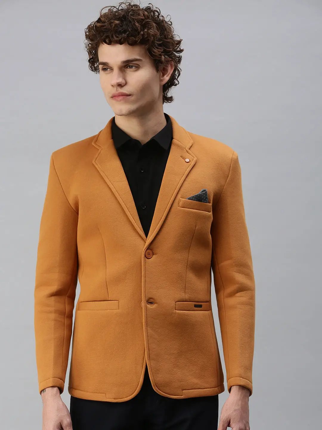 Men's Mustard Solid Single Breasted Blazer