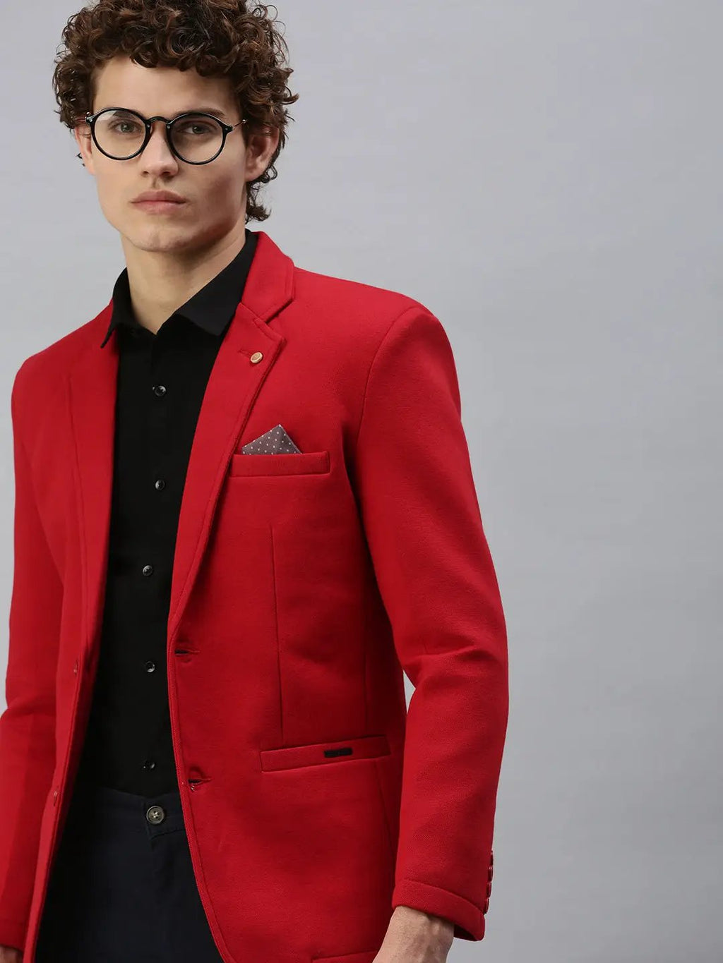 Men's Red Solid Single Breasted Blazer