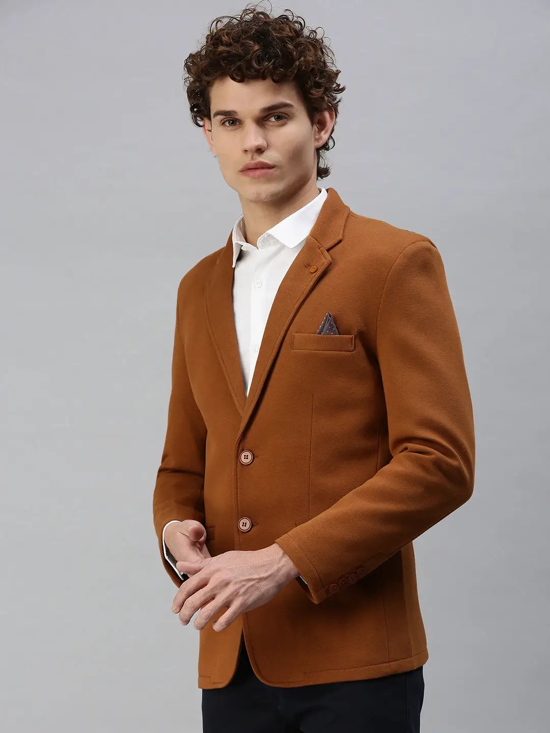 Men's Brown Solid Single-Breasted Slim-Fit Blazer