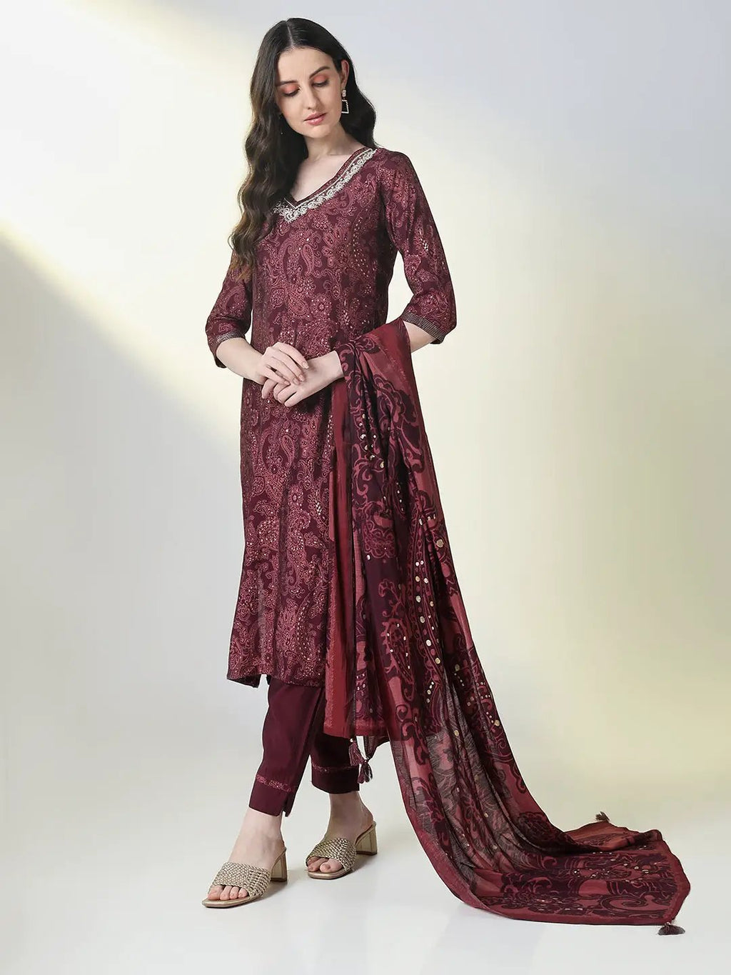 Women's Maroon Paisley Straight Kurta Set with Dupatta