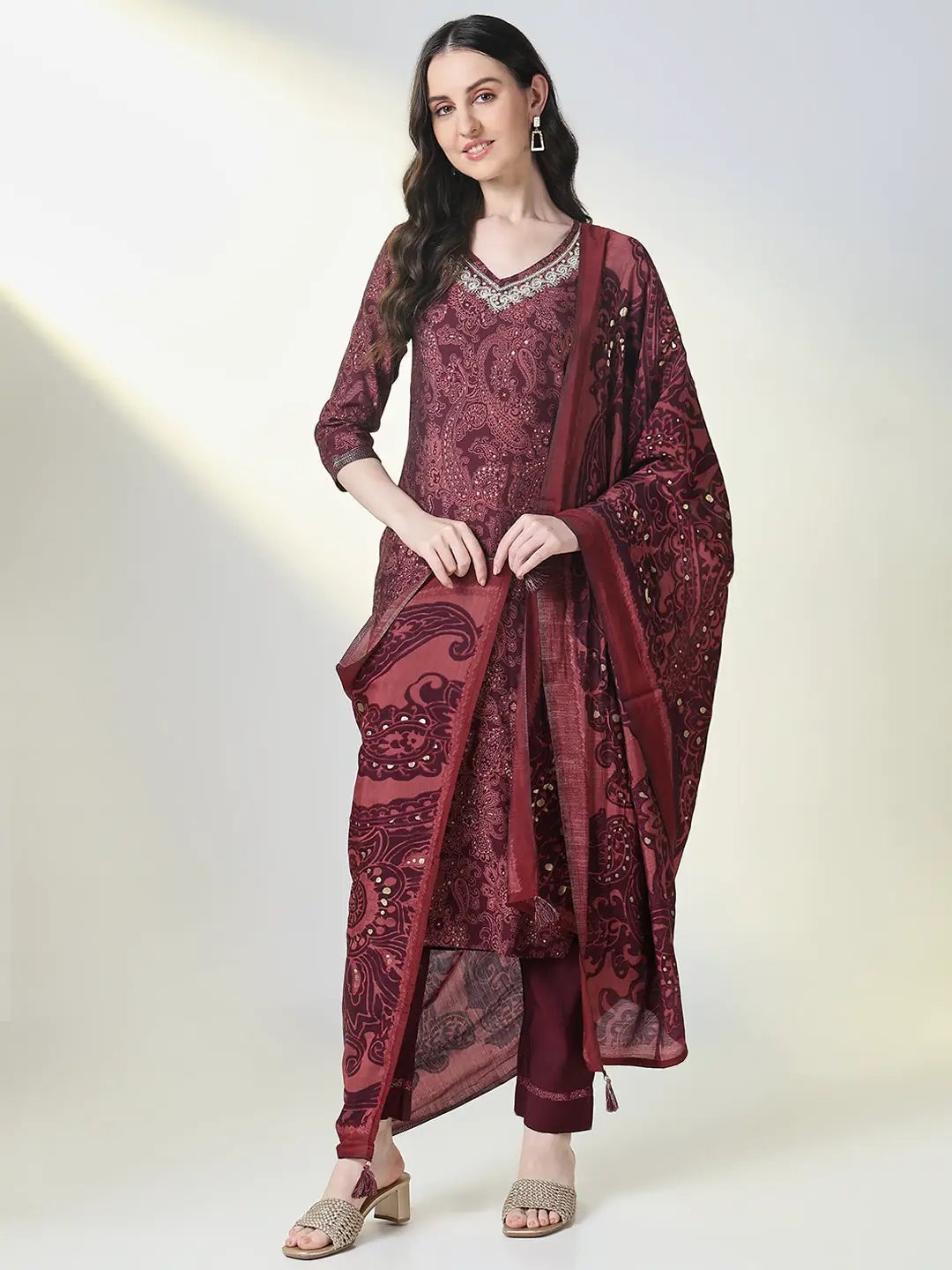 Women's Maroon Paisley Straight Kurta Set with Dupatta