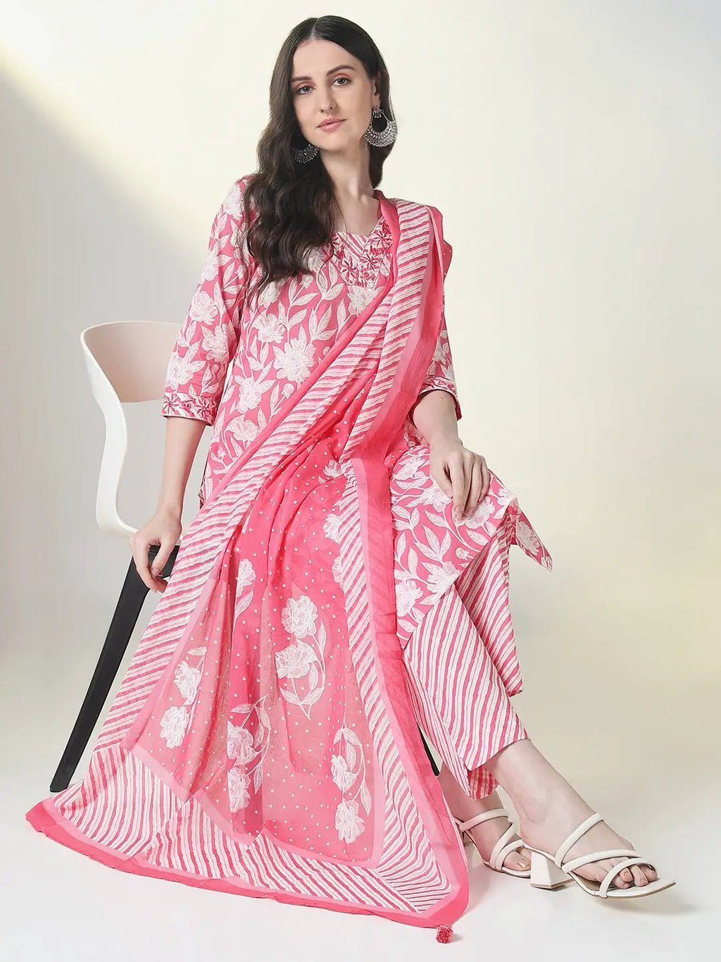 Women's Ethnic Pink Floral Straight Kurta Set with Dupatta