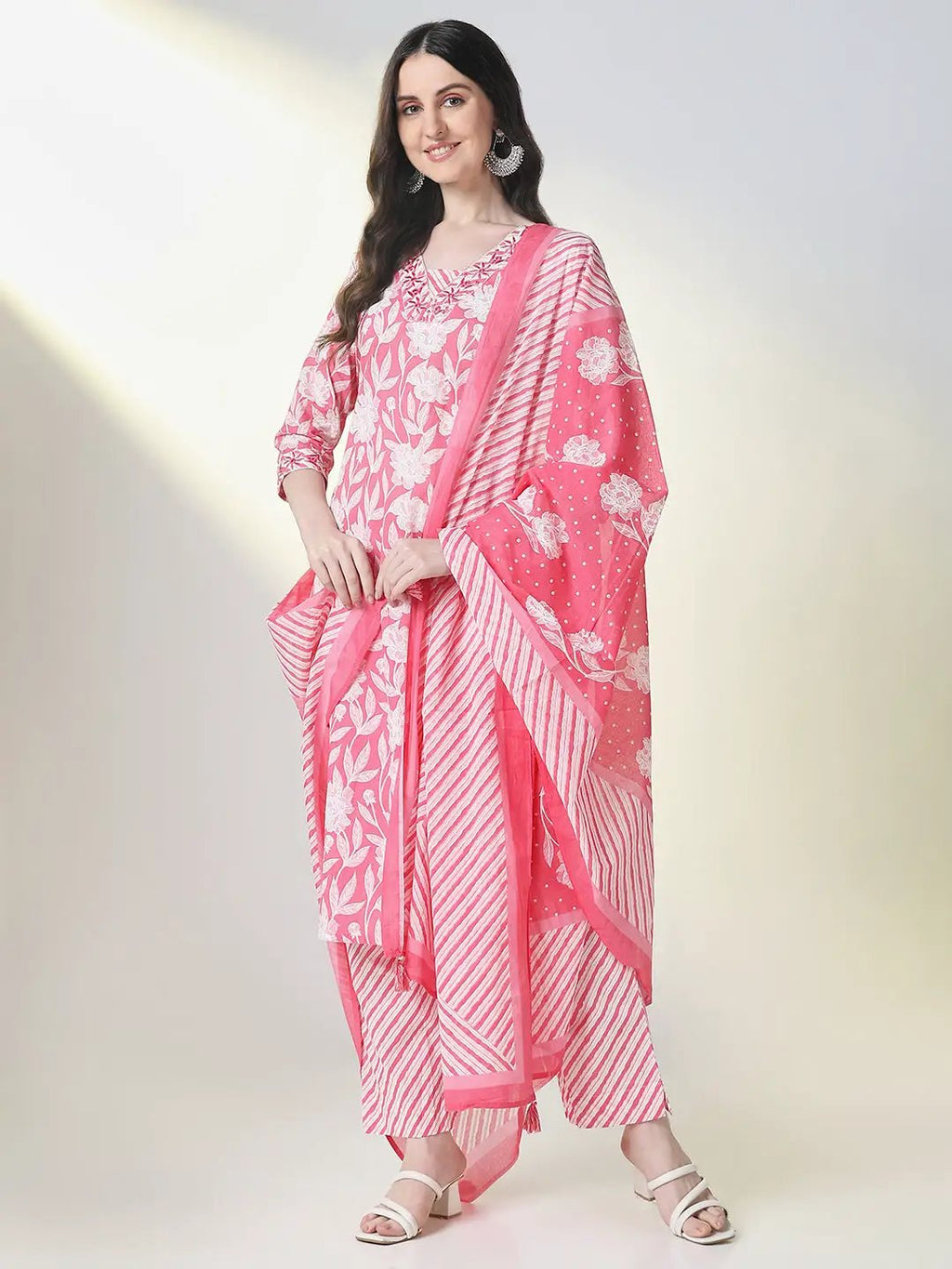 Women's Ethnic Pink Floral Straight Kurta Set with Dupatta