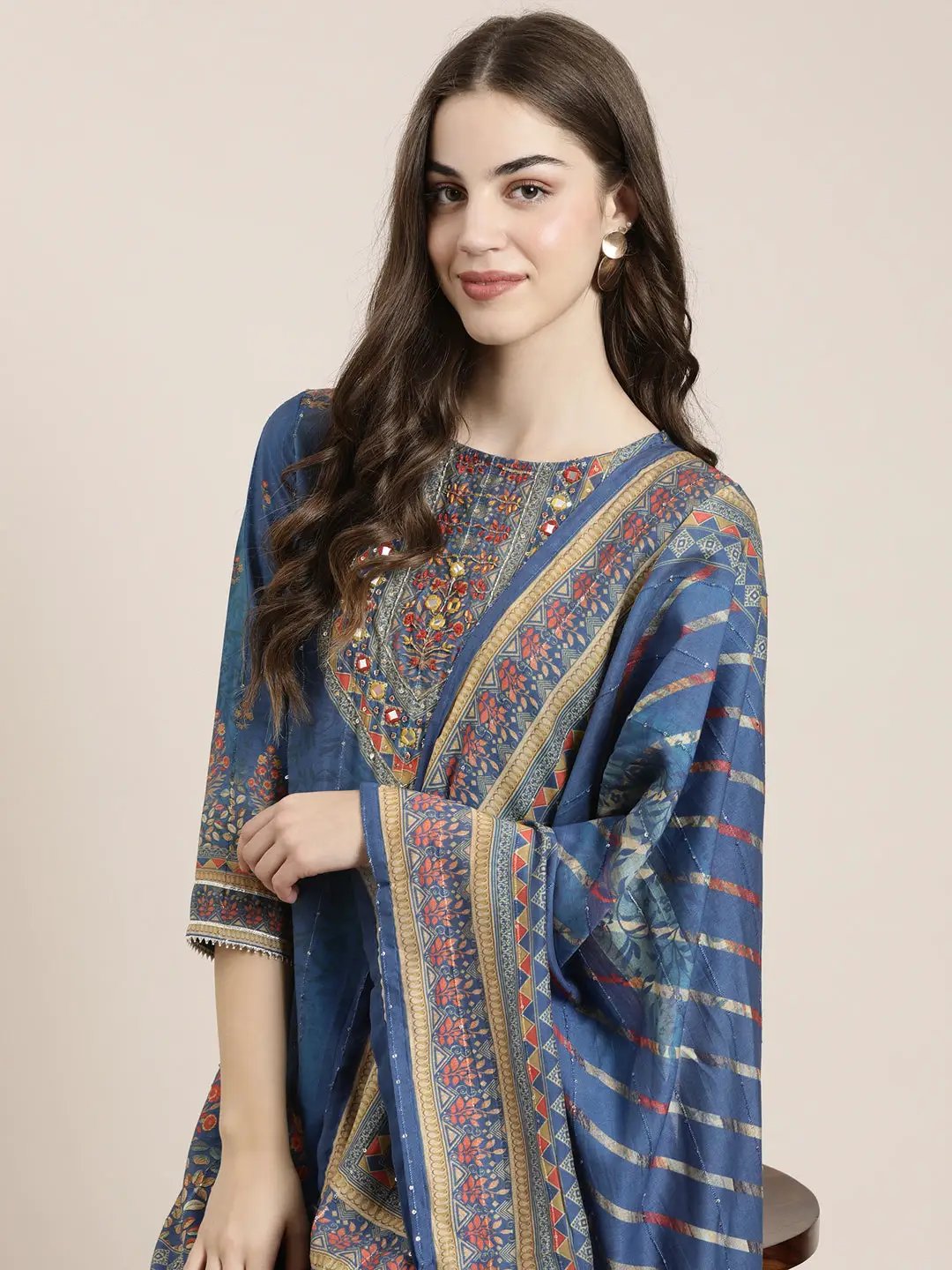 Women's Blue Floral Printed Mirror Work Kurta Set With Dupatta