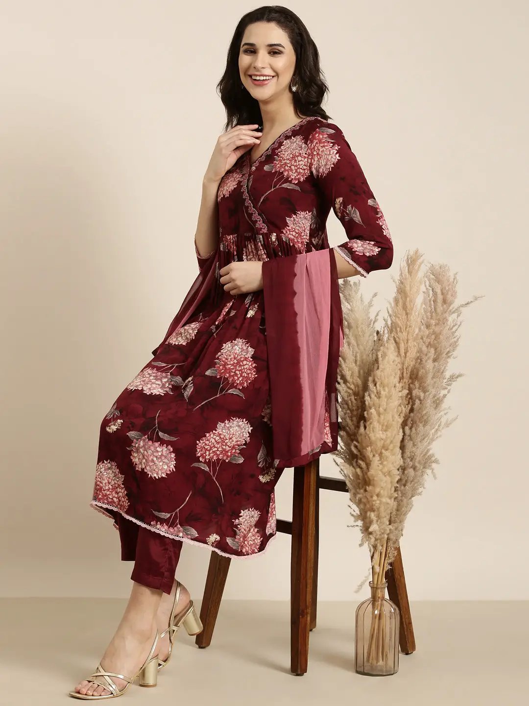 Women's Anarkali Maroon Floral Kurta Sets with Trousers & Dupatta