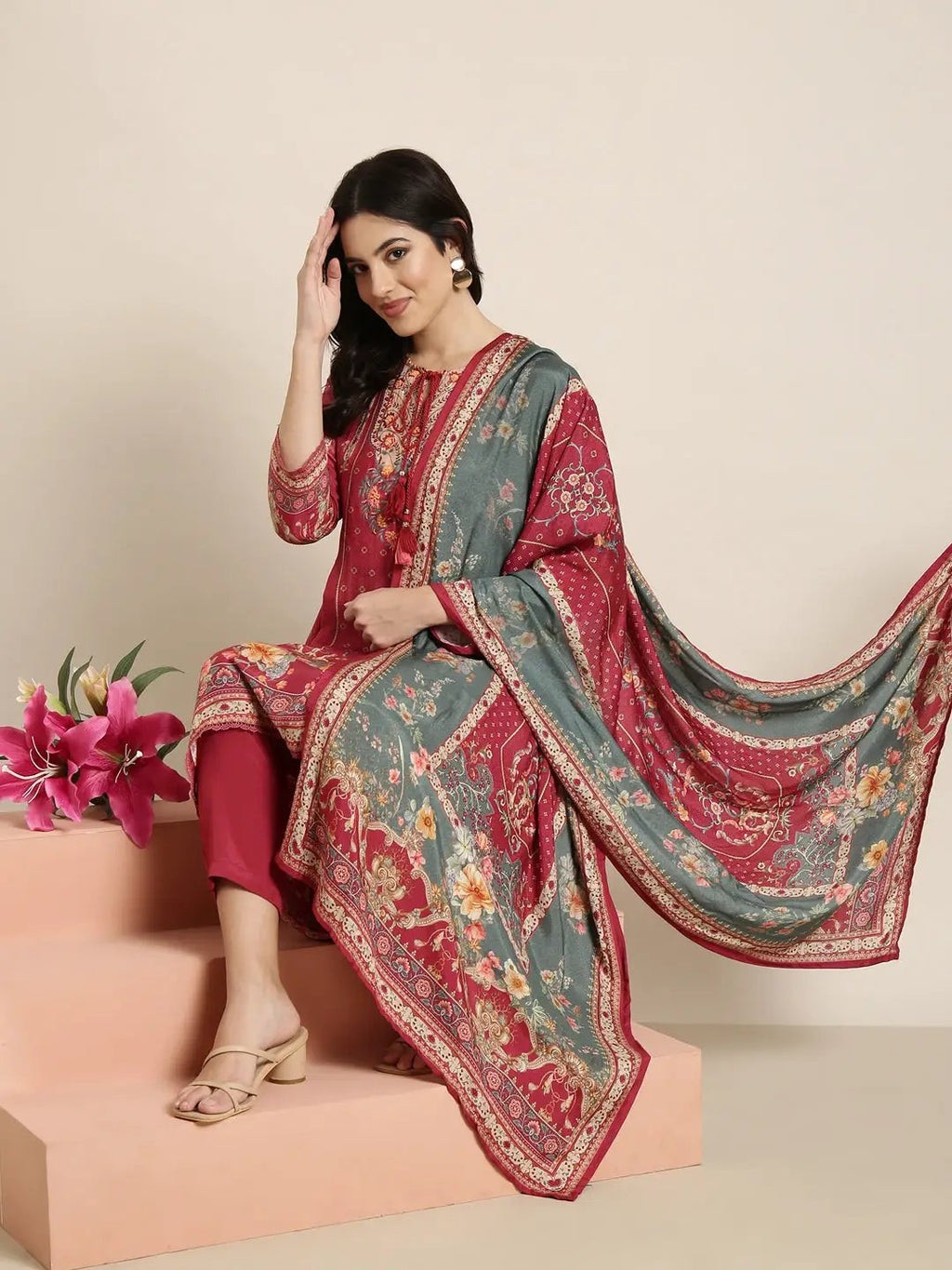 Women's Straight Pink Floral Kurta Sets with Trousers & Dupatta