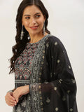 Women's Straight Grey Printed Kurta Sets With Trousers