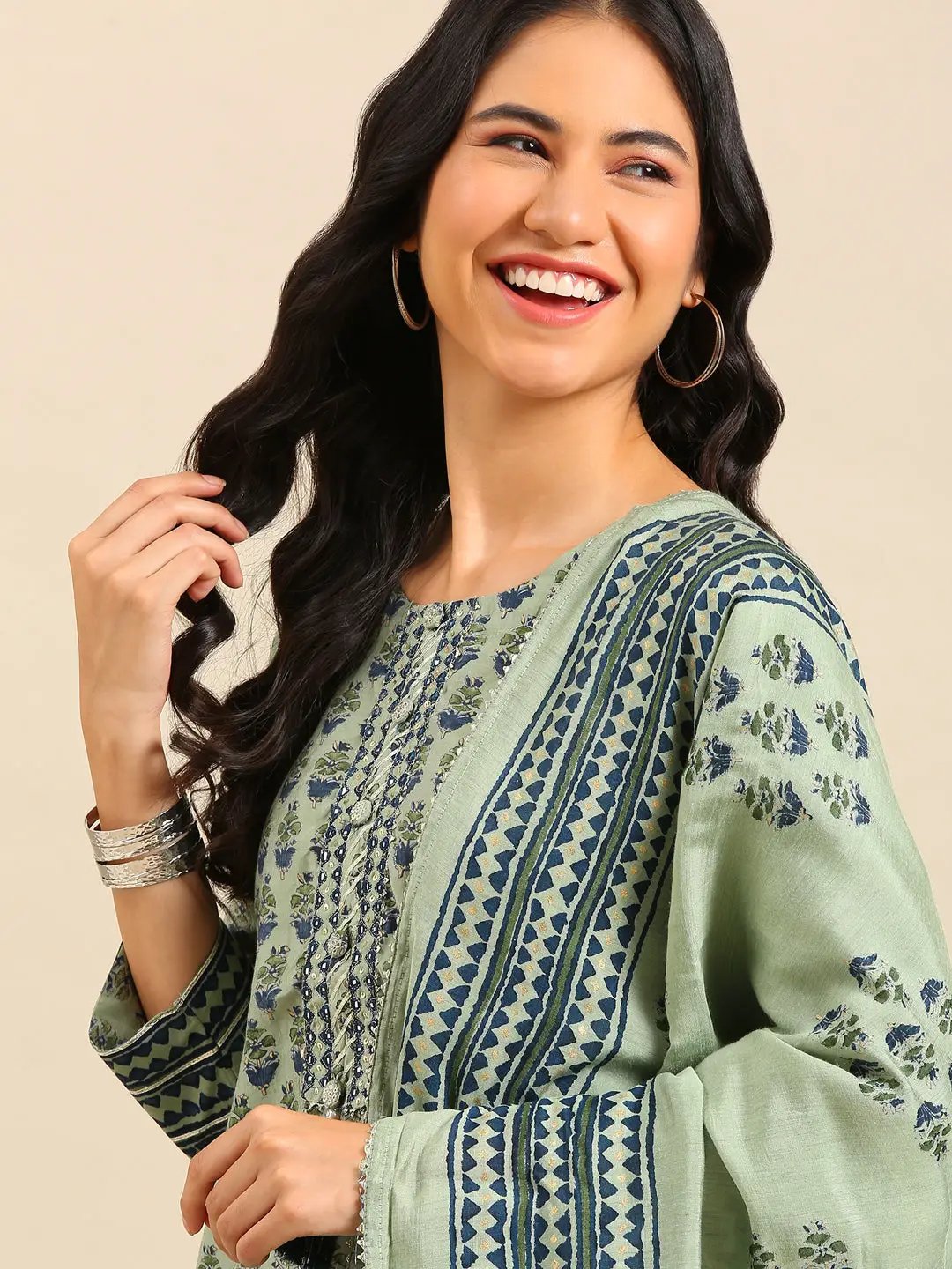 Women's Ethnic Graphic Green Straight Kurta Set with Dupatta