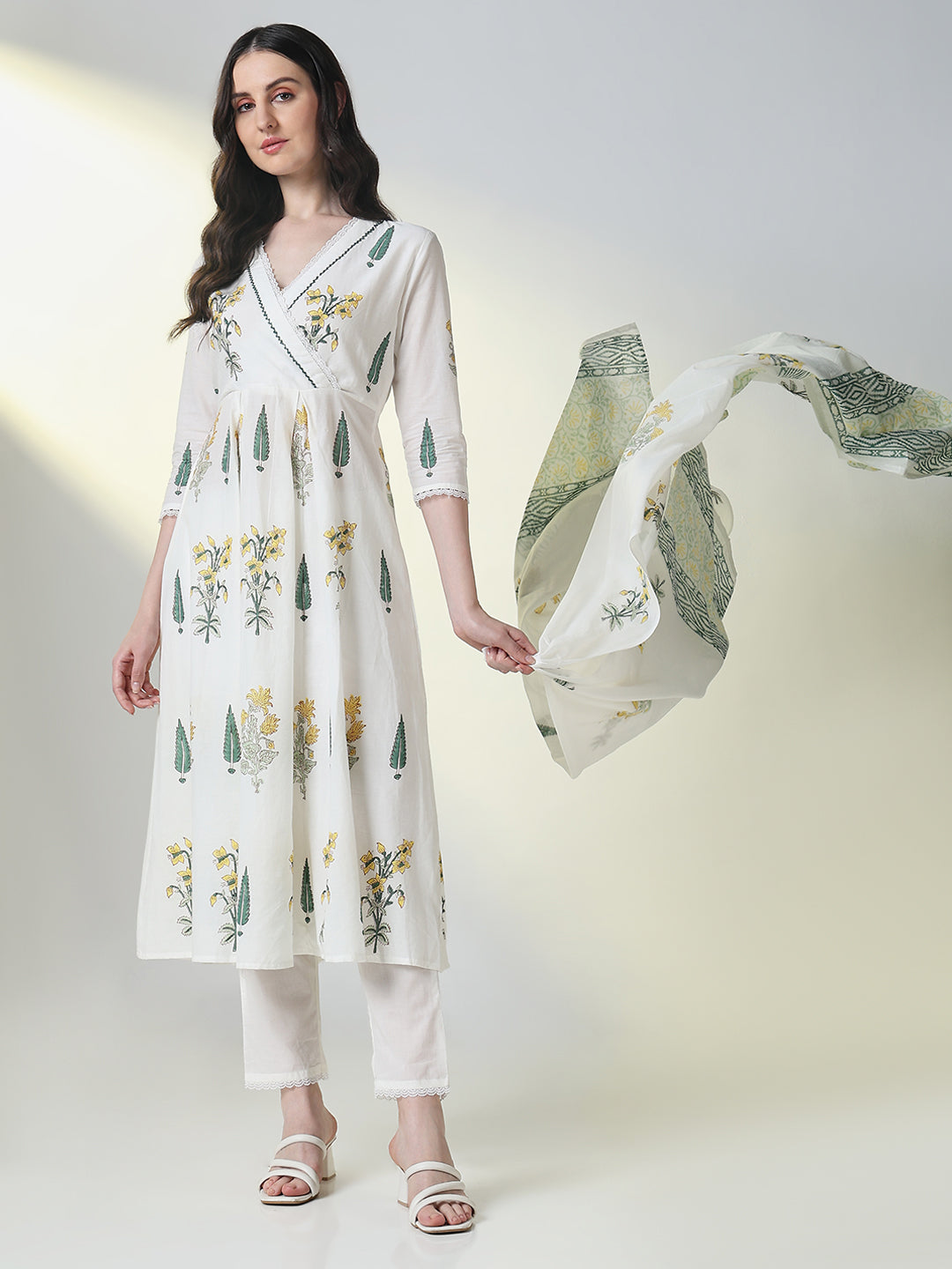 Women's White Floral Anarkali Kurta Set with Dupatta