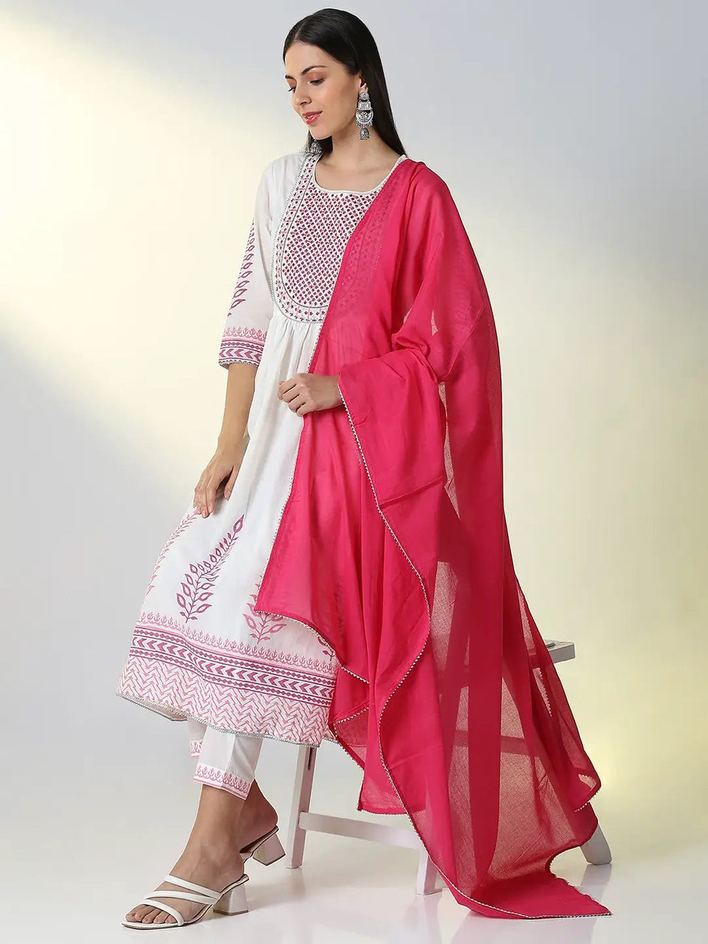 Women's White Graphic Anarkali Kurta Set with Dupatta
