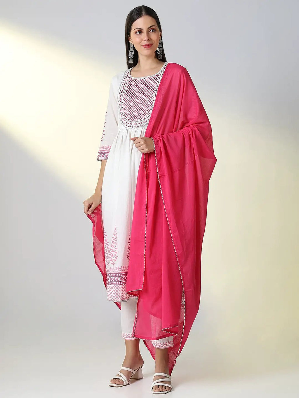 Women's White Graphic Anarkali Kurta Set with Dupatta