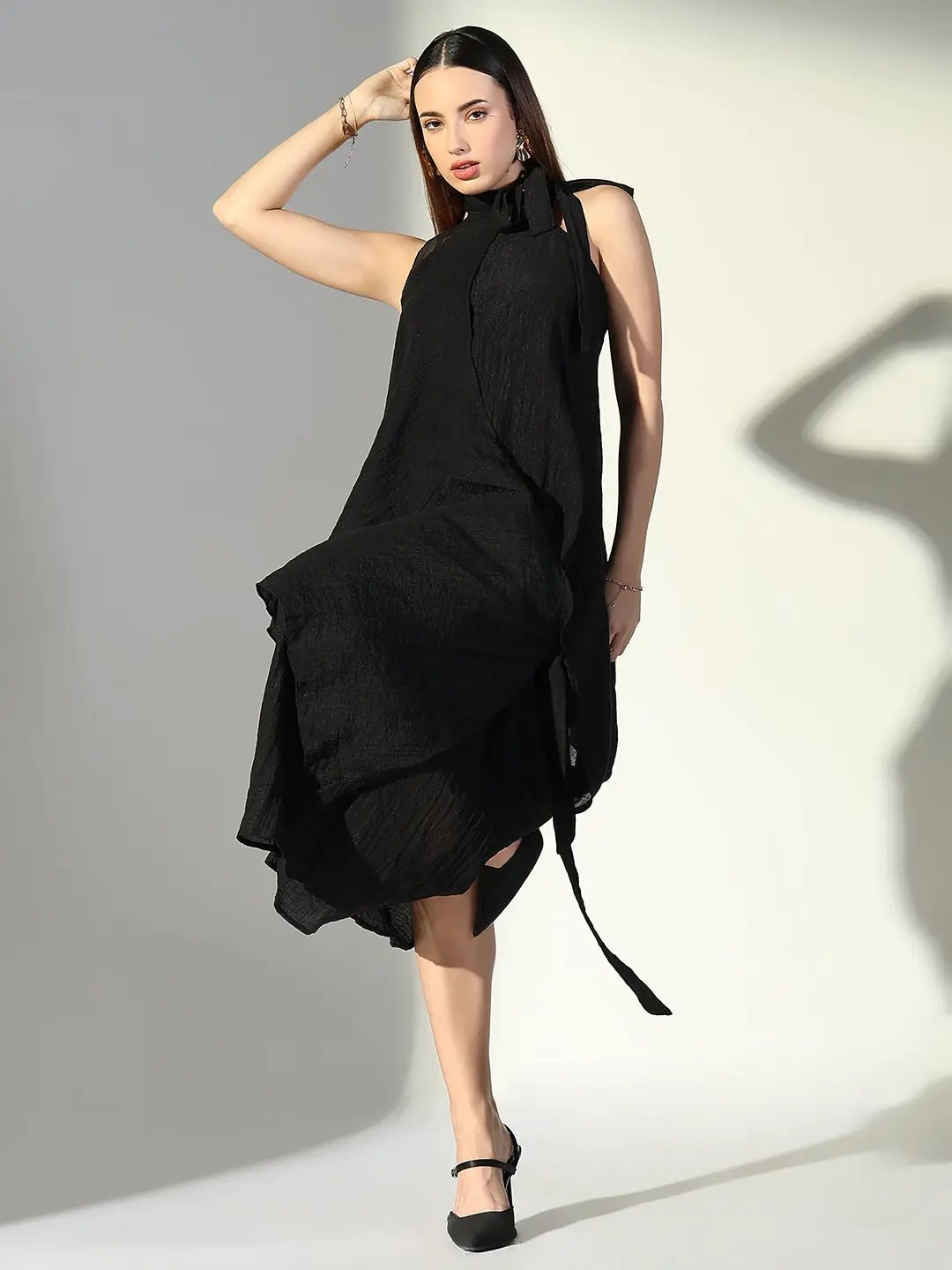 Women's Black Solid A-Line Dress With Drape Over