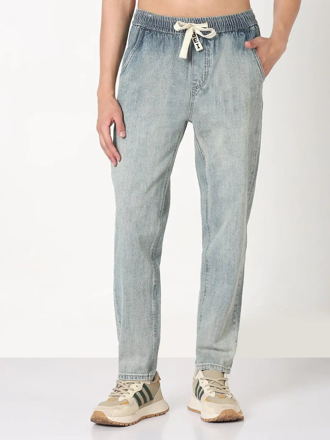 Men's Blue Washed Tapered Fit Drawstring Jeans
