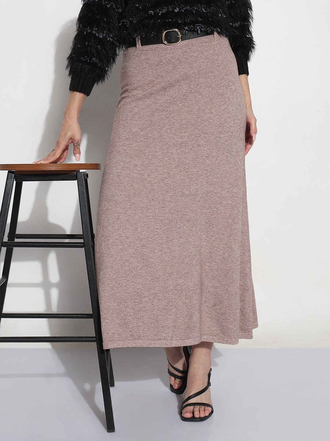 Women's Textured Brown Knitted A-Line Midi Skirt with Belt