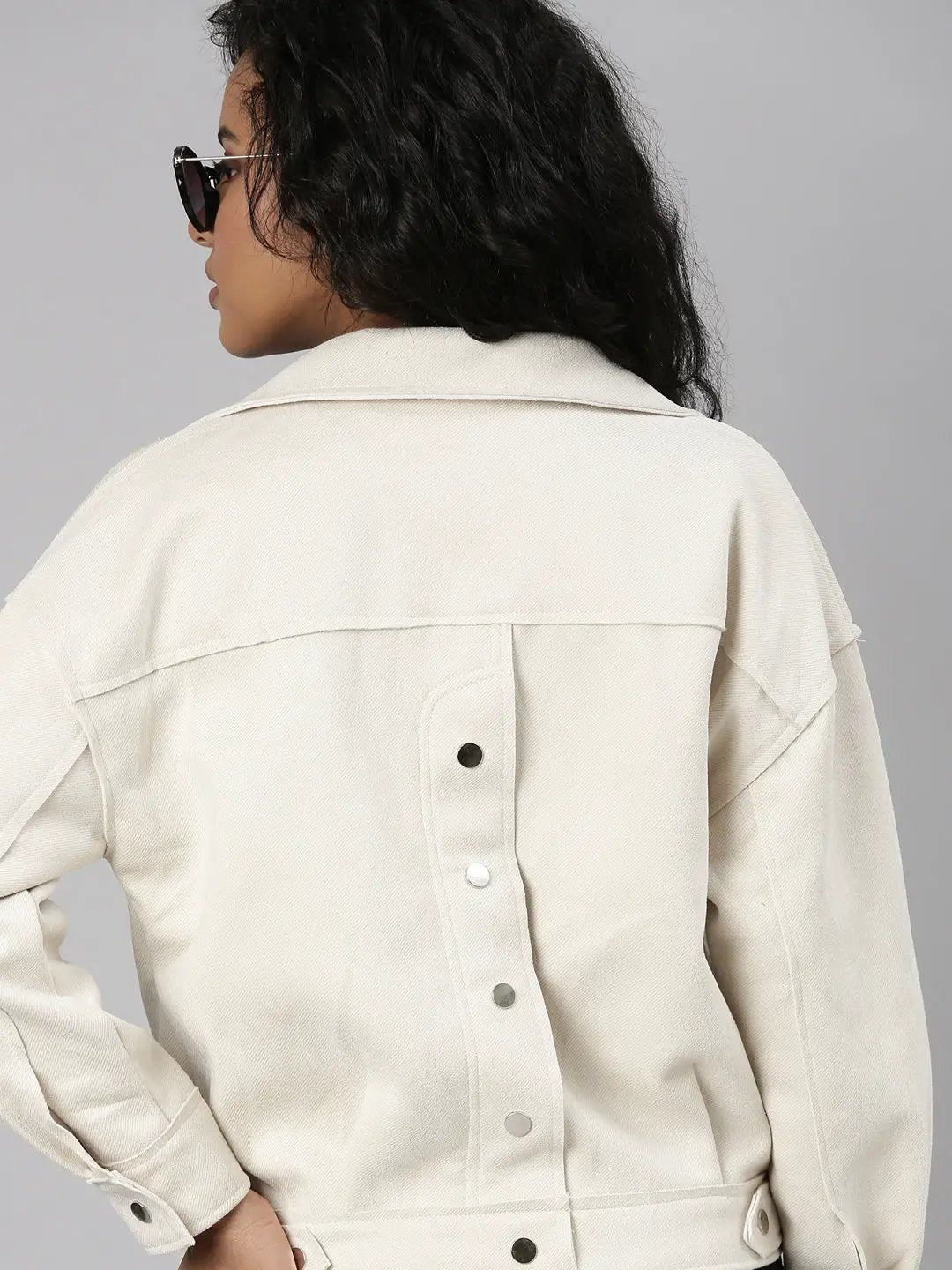 Women's Cream Lapel Collar Long Sleeves Tailored Jacket