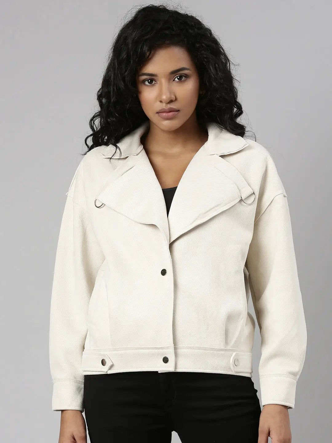 Women's Cream Lapel Collar Long Sleeves Tailored Jacket