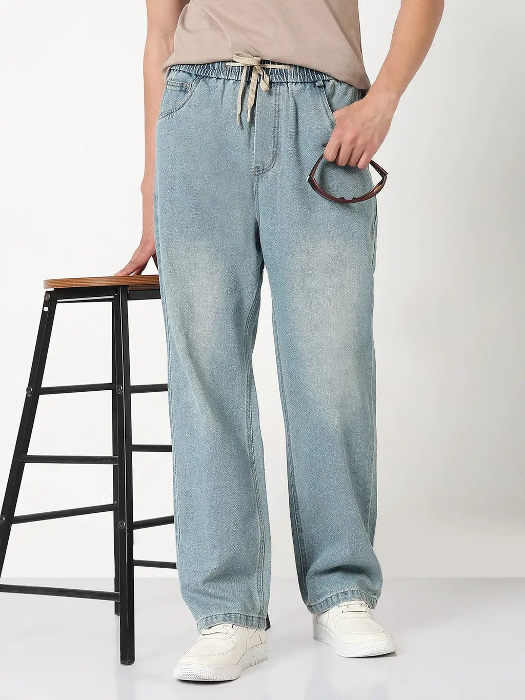 Men's Blue Washed Straight Fit Drawstring Jeans