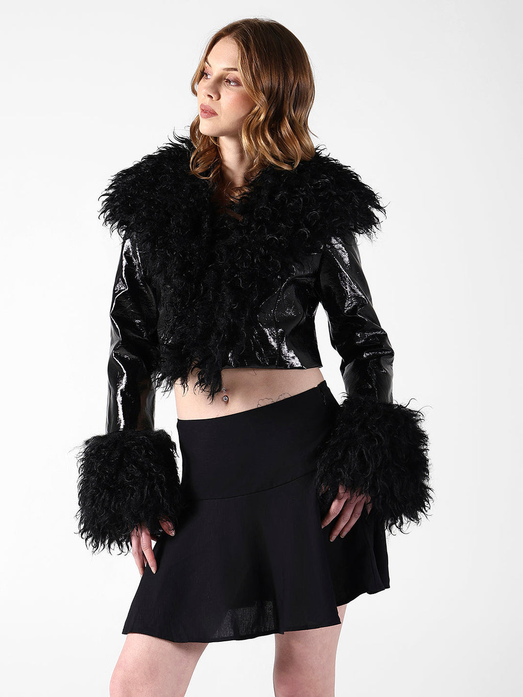 Women's Textured Black Cropped Jacket with Faux Fur Detail