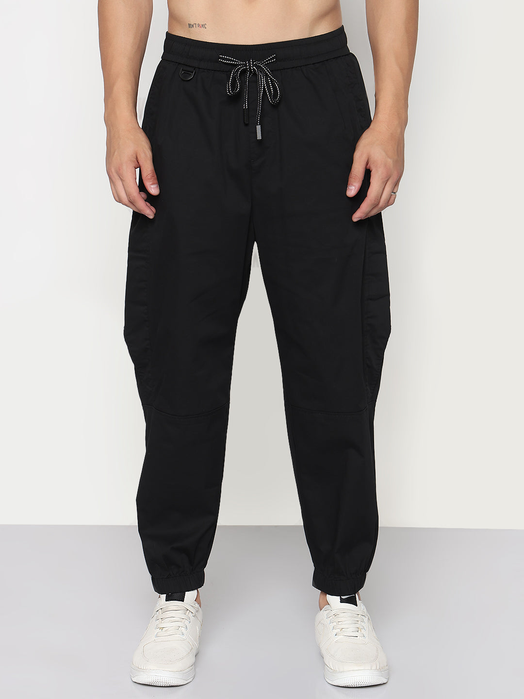 Men's Black Relaxed Fit Cargos