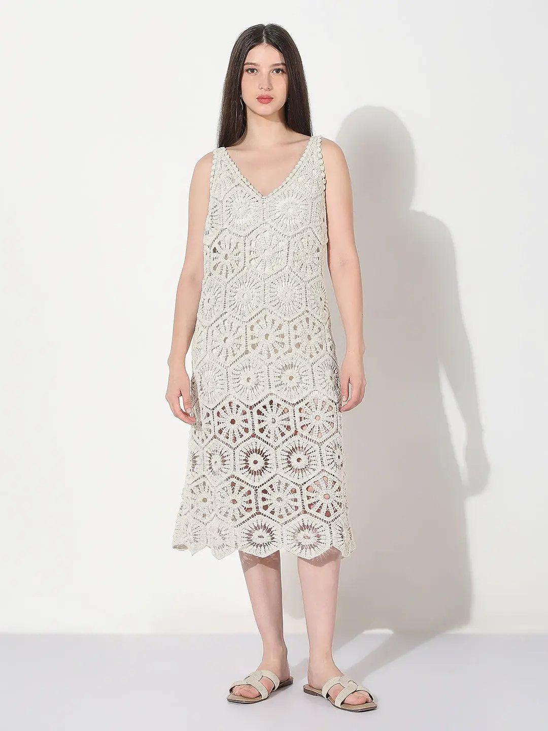 Women's Crochet Cream Cut Out V-Neck Midi Dress