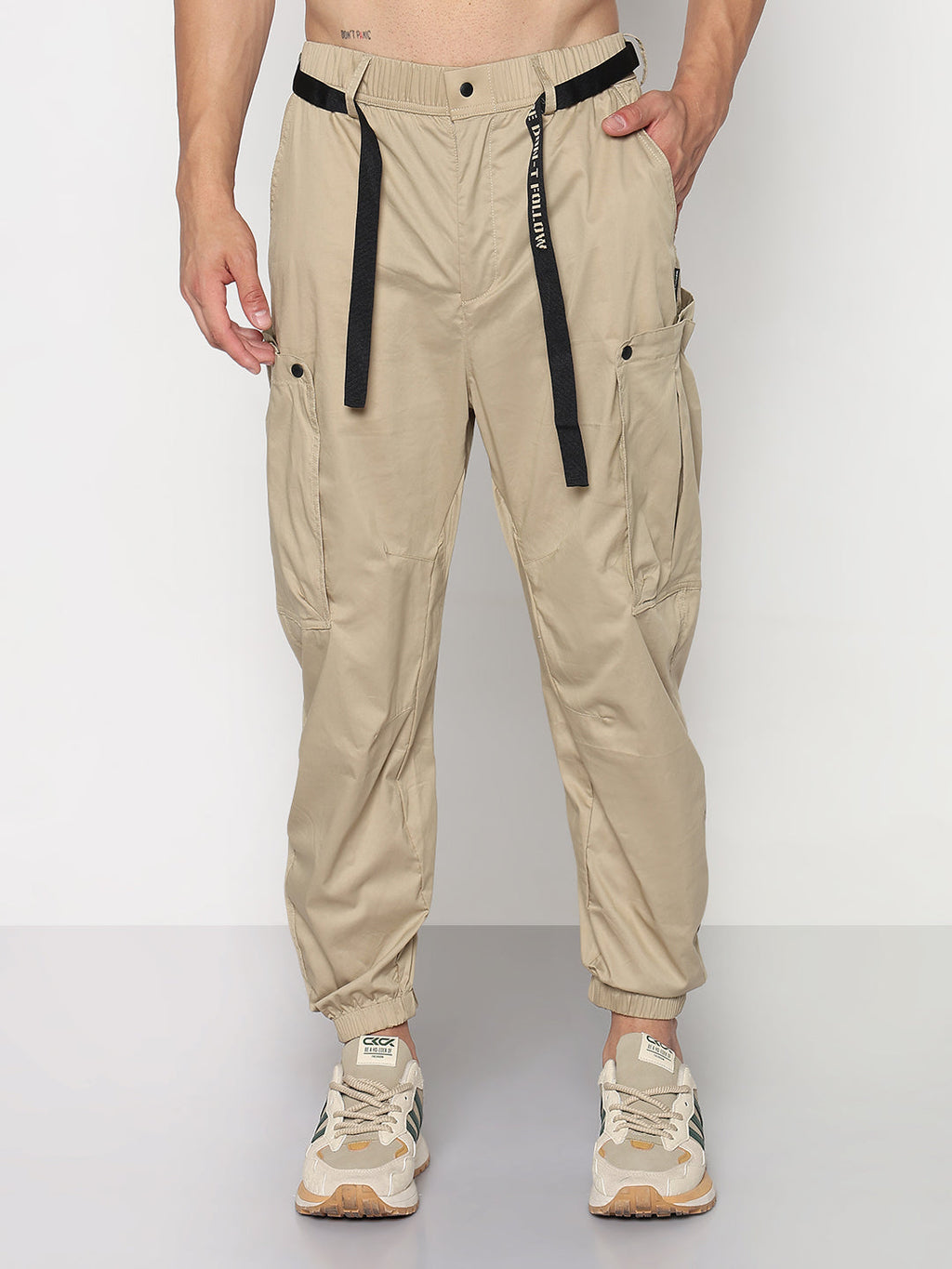 Men's Khaki Relaxed Fit Cargos