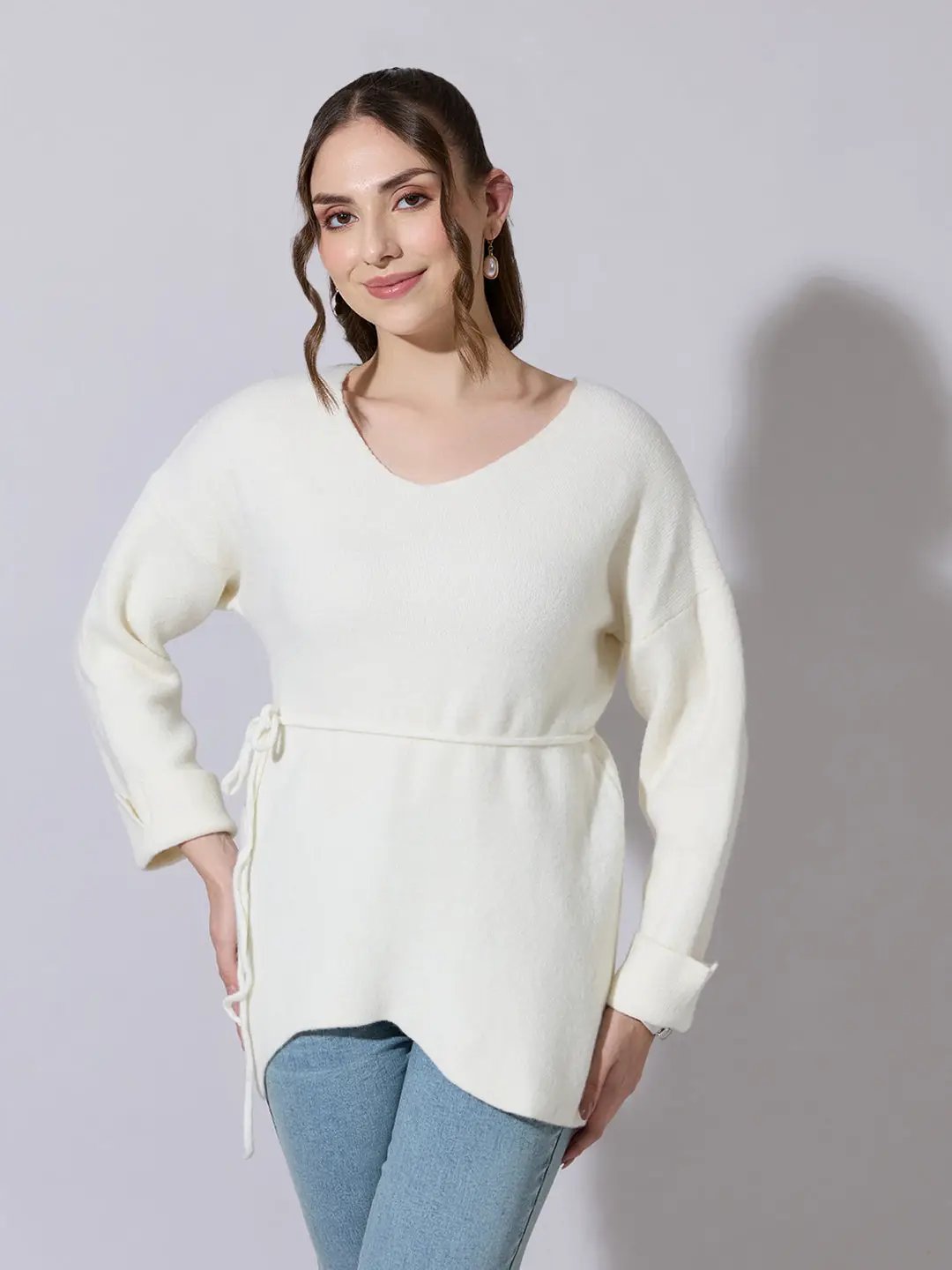 Women's Knitted Off White V-Neck Top with Tie-Up Belt
