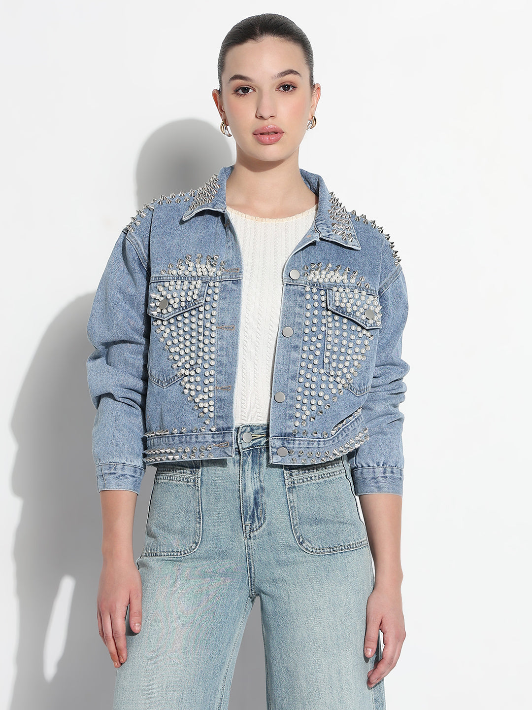Women's Embellished Blue Spread Collar Relaxed Fit Denim Jacket