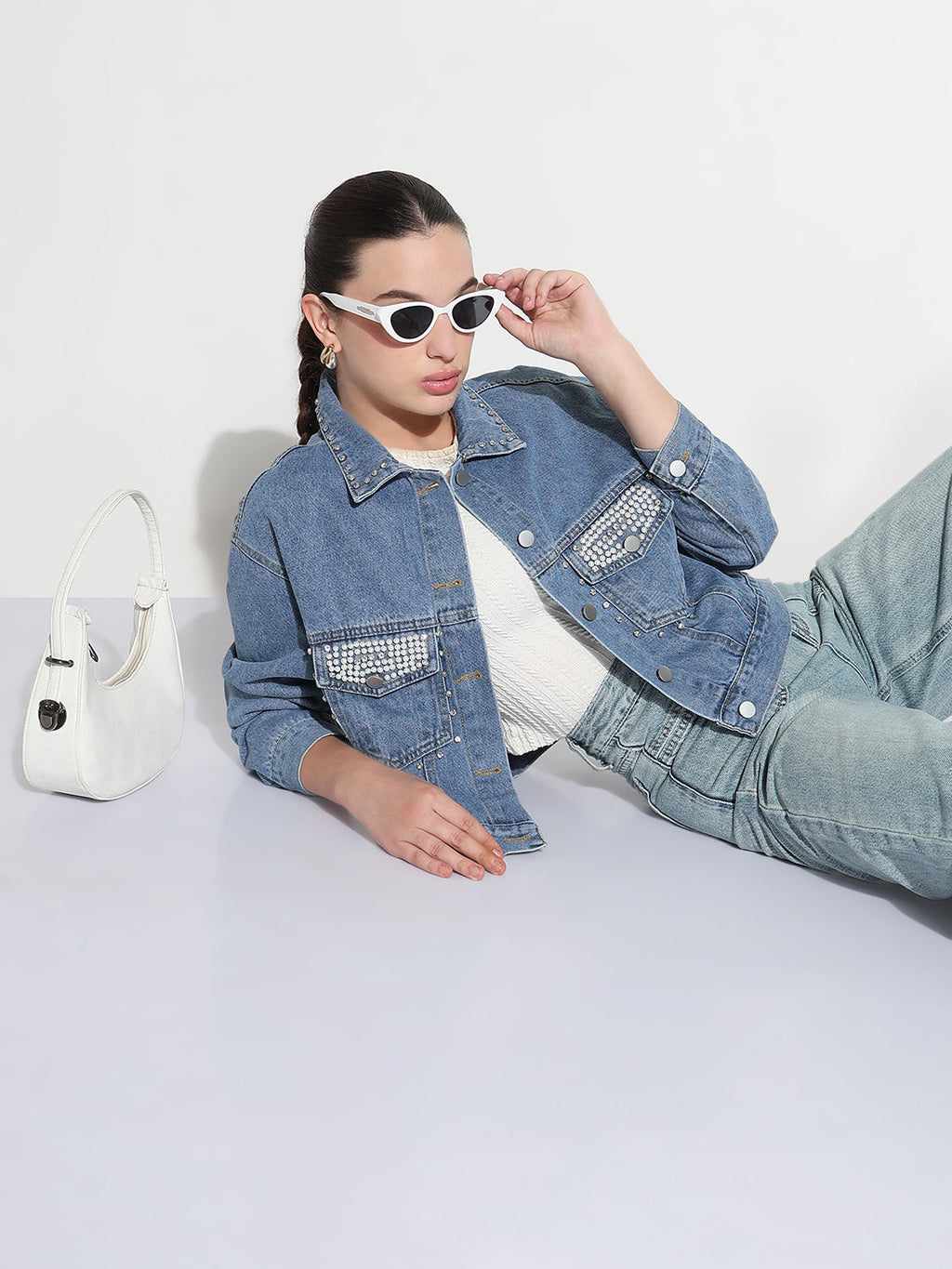 Women's Embellished Blue Spread Collar Relaxed Fit Denim Jacket