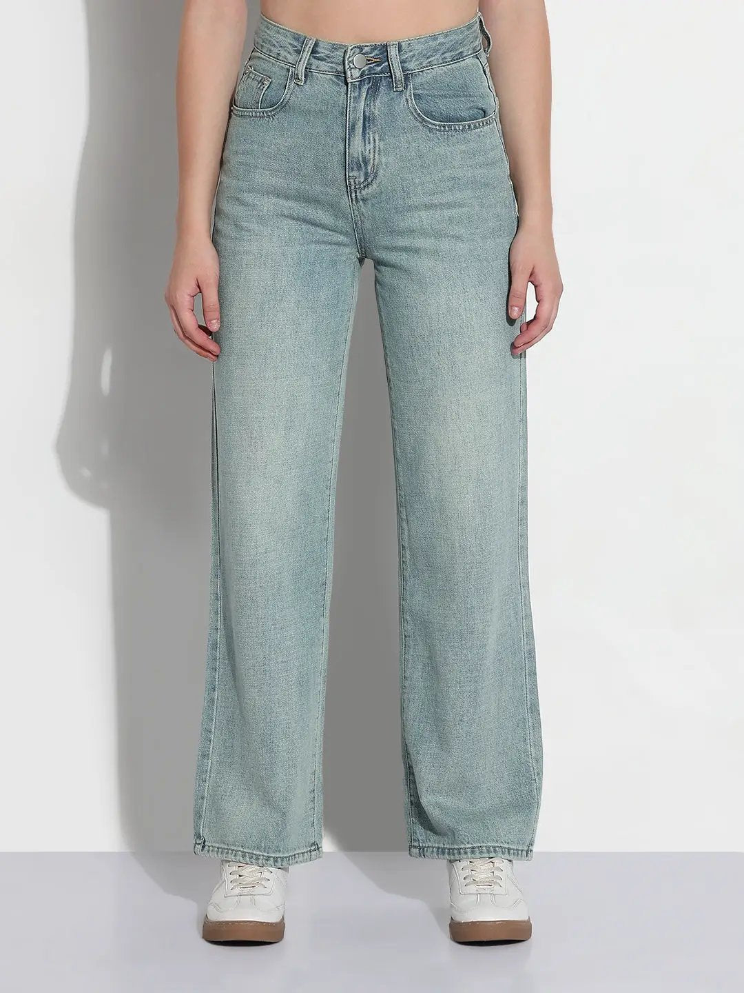 Women's Blue High Rise Straight Fit Jeans with Back Pocket Embroidery
