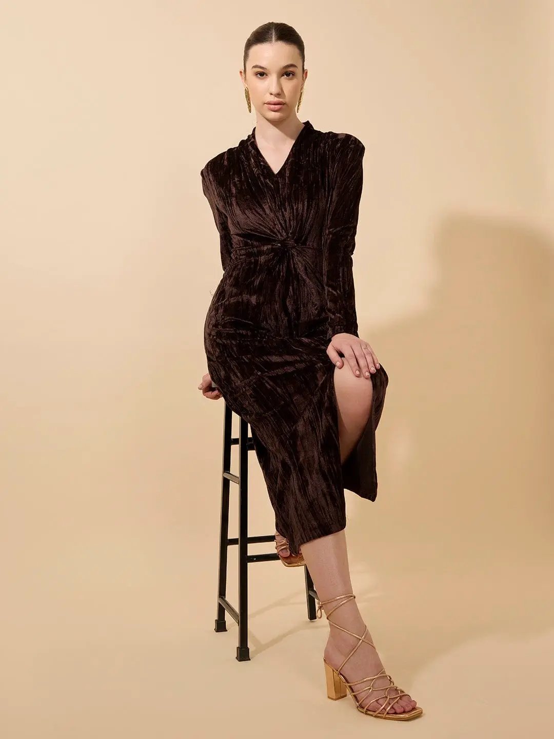 Women's Textured Velvet Brown Knot V-Neck Maxi Dress with Front Slit