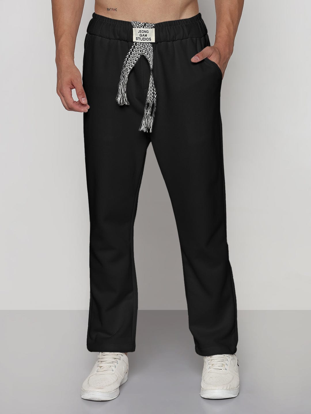 Men's Black Relaxed Fit Trousers