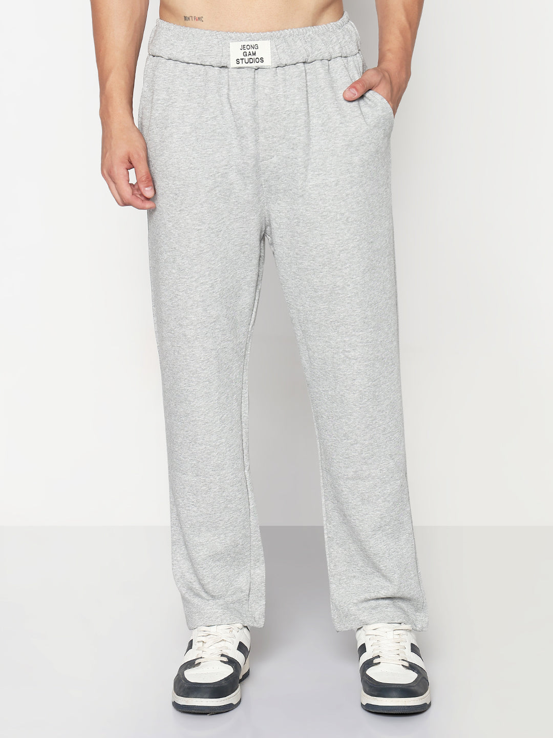 Men's Grey Relaxed Fit Trouser