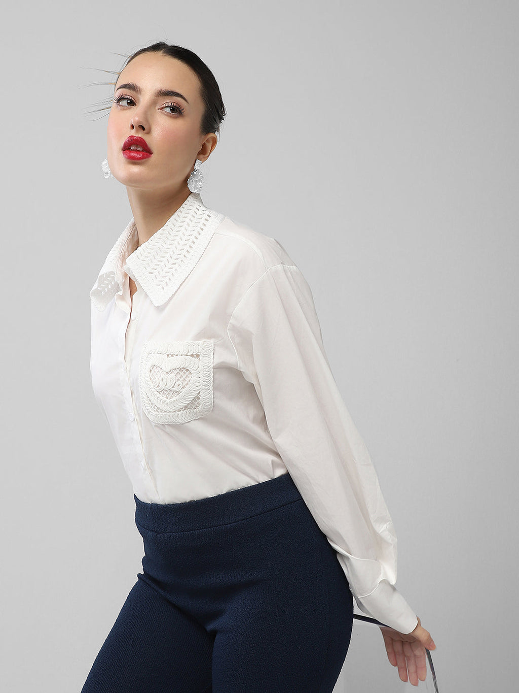 Women's White Comfort Oversized Fit Spread Collar Solid Cotton Casual Shirt