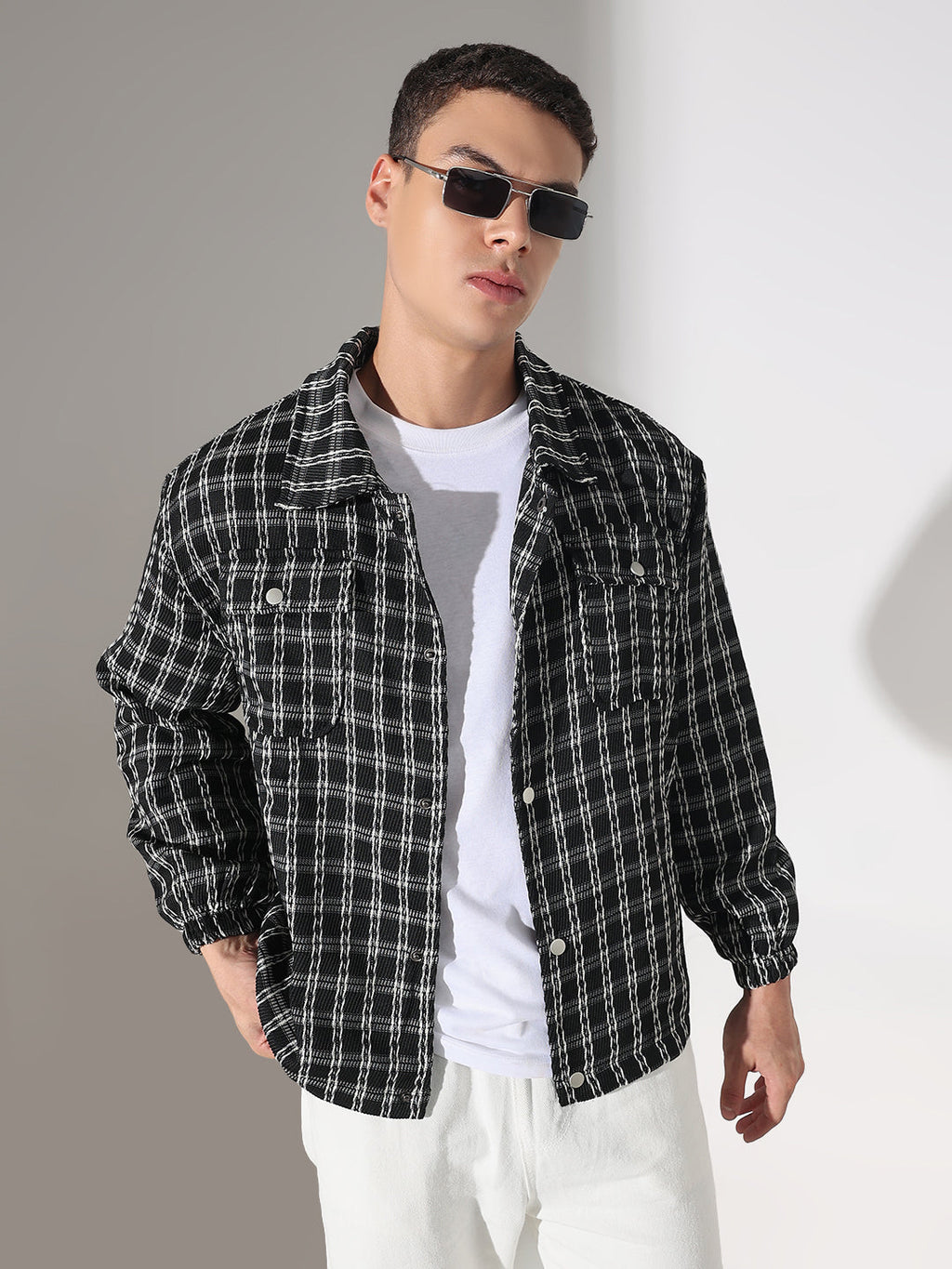 Men's Checked Black Relaxed Fit Button Down Shirt with Chest Pockets