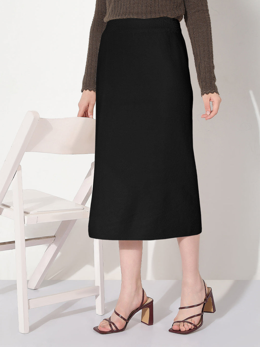 Women's Black Straight Midi Skirt with Back Slit
