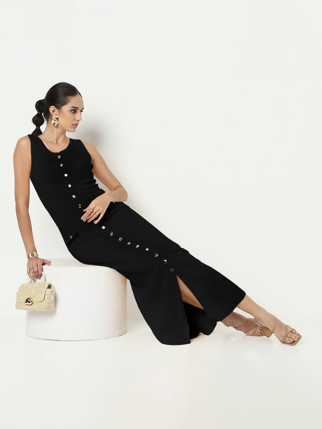 Women's Black Sleeveless Button-Down Maxi Dress with Side Slit