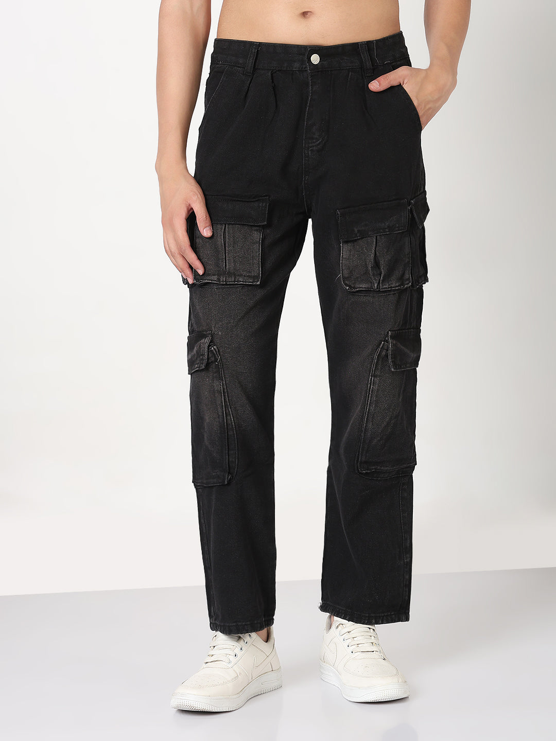 Men's Black Straight Fit Cargo Jeans