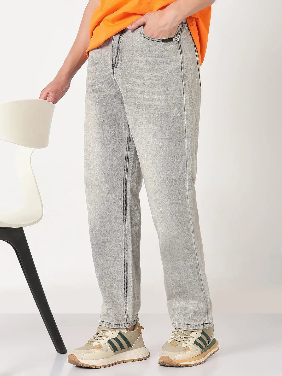 Men's Grey Washed Straight Fit Jeans