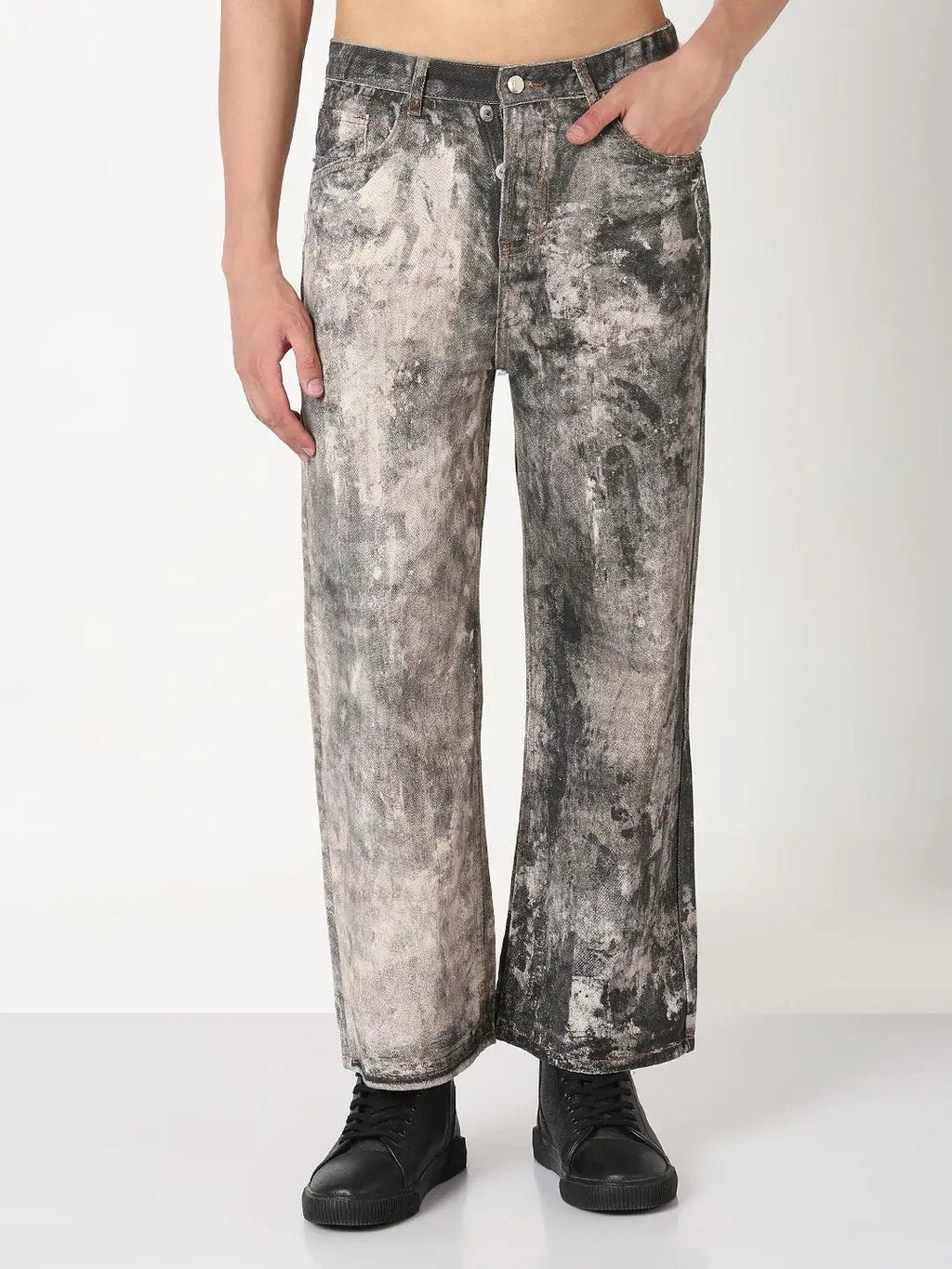 Men's Grey Straight Fit Heavy Fade Jeans