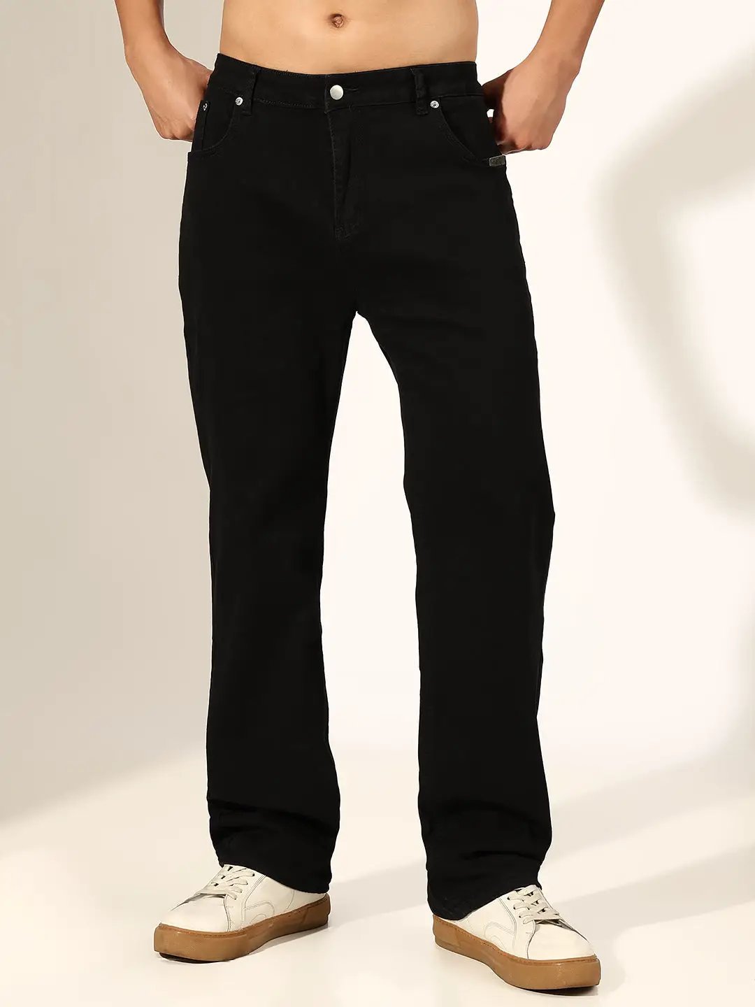 Men's Black Mid Rise Straight Fit Jeans