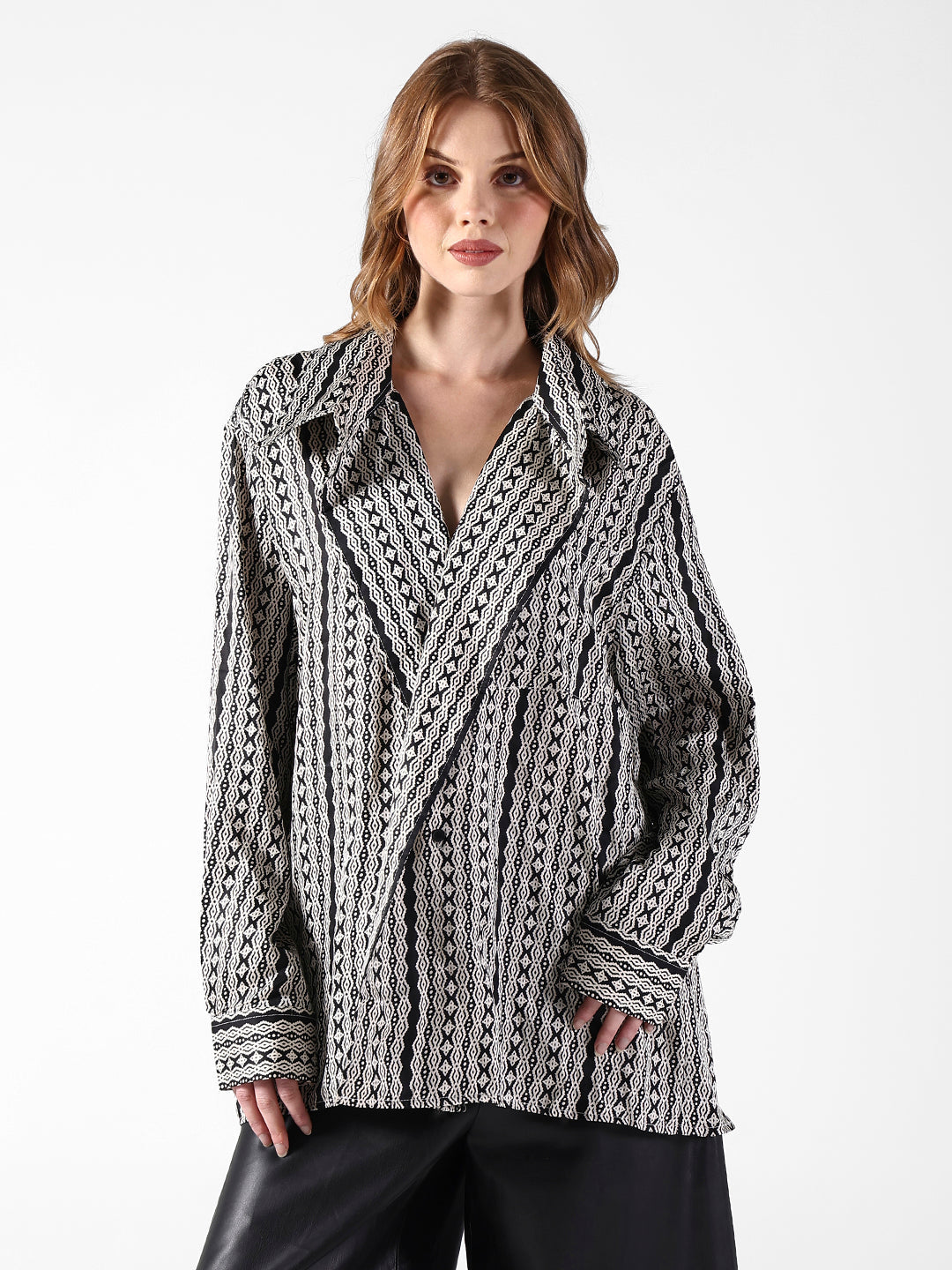 Women's Geometric Black Relaxed Fit Long Sleeve Shirt