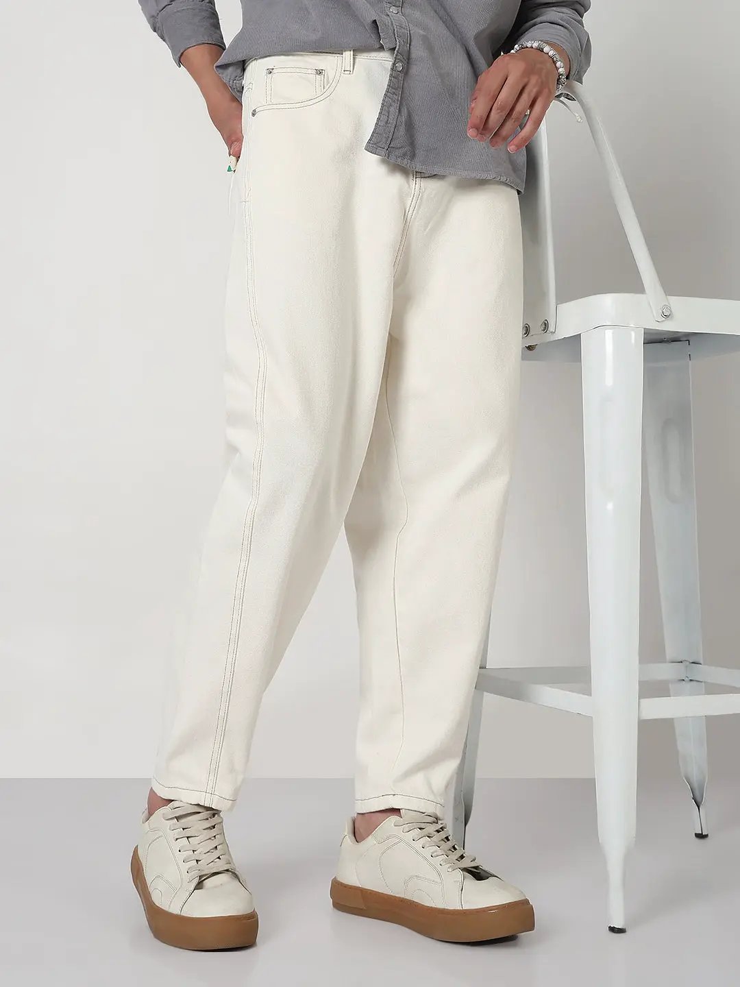Men's Off White Barrel Fit Jeans