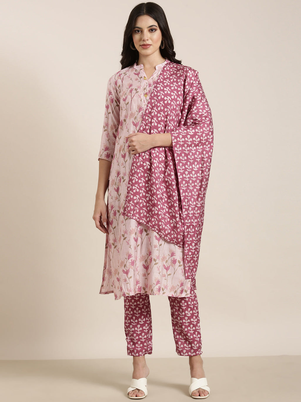 Women's Ethnic Straight Pink Floral Printed Kurta Sets with Trousers & Dupatta