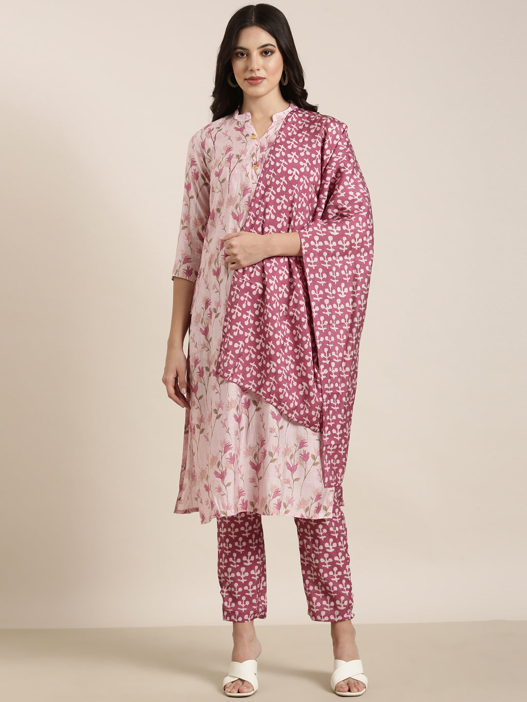 Women's Ethnic Straight Pink Floral Printed Kurta Sets with Trousers & Dupatta