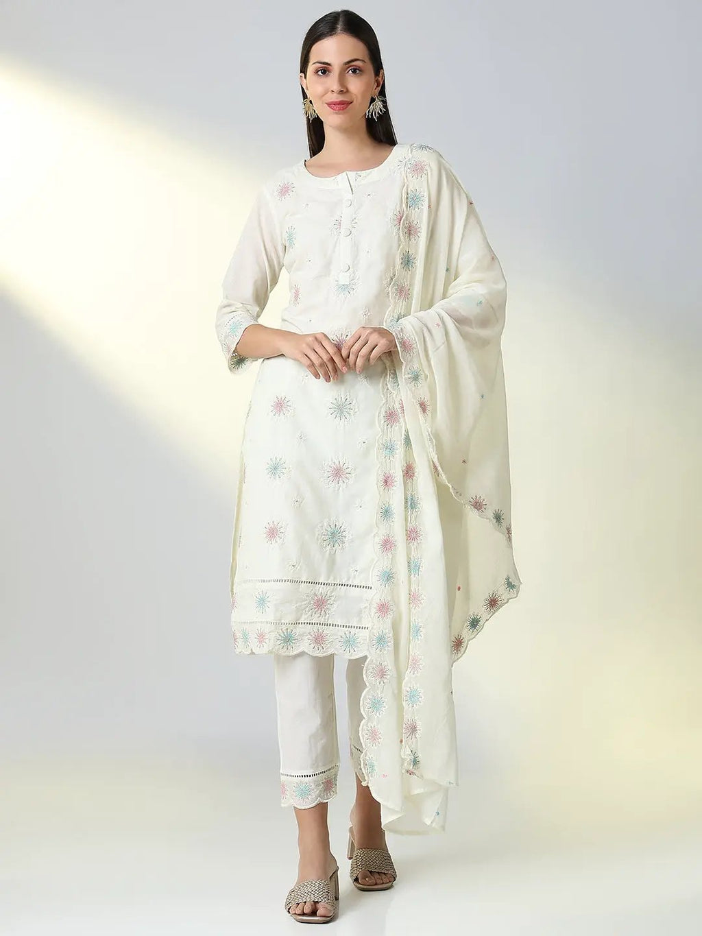 Women's Cream Floral Printed Straight Kurta Set with Dupatta