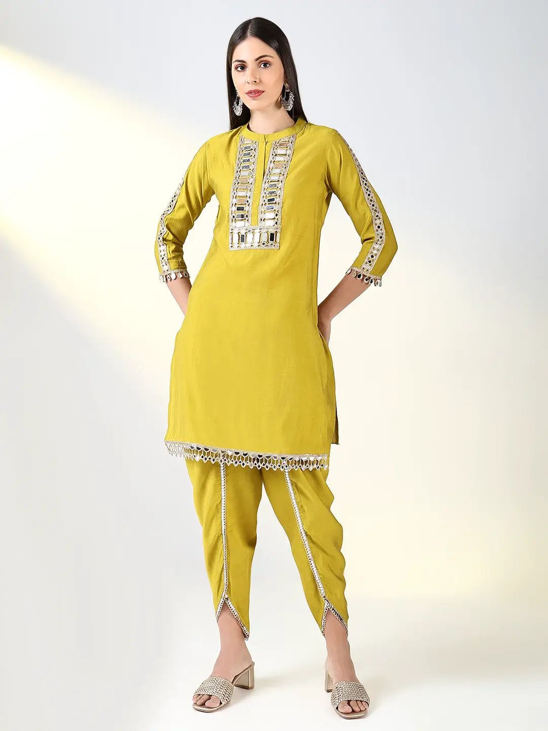 Women's Mustard Solid Straight Kurta Set