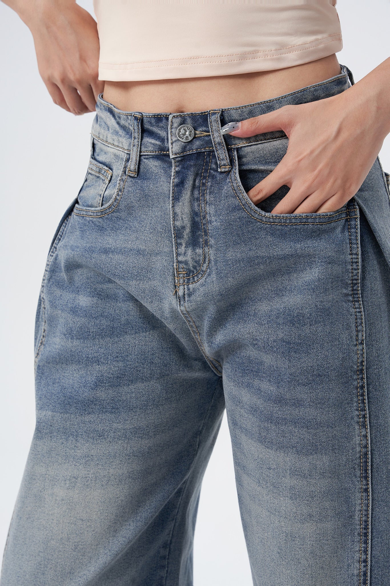 Pleat Panel Wide Leg Jeans