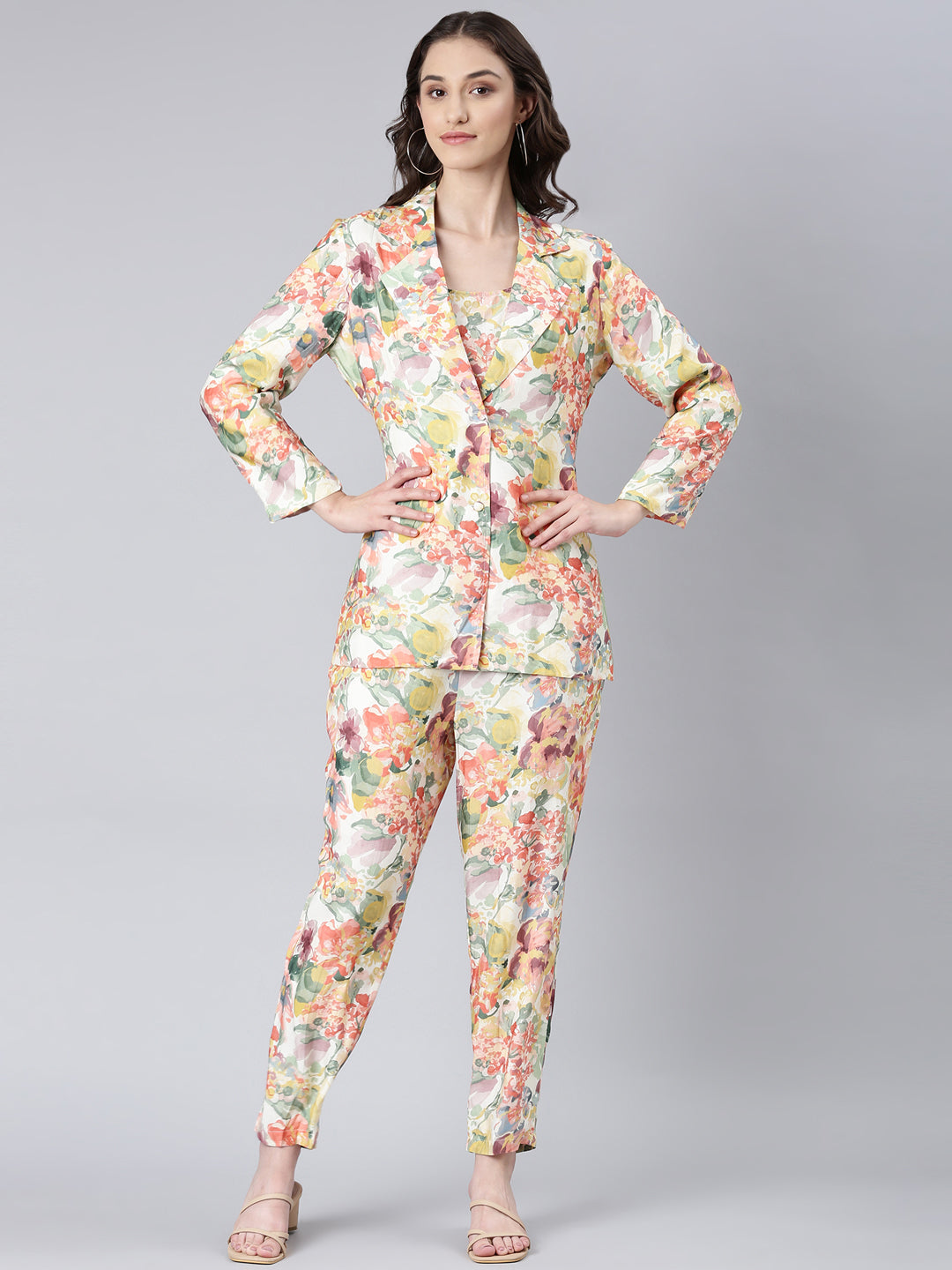 Women's Cream Printed Top & Notched Lapel Co-Ords Set With Blazer